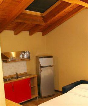 Corte Nuova Aparthotel Bergamo Bagian luar foto